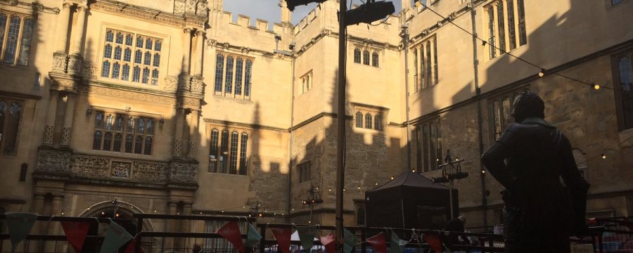 Outdoor Staging at the wonderful Bodleian Library Oxford